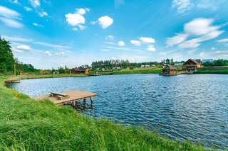 Загородные дома GuestHouse on the Lake with Bathhouse 70 km from Kiev Makariv Двухместный номер с 2 отдельными кроватями-11